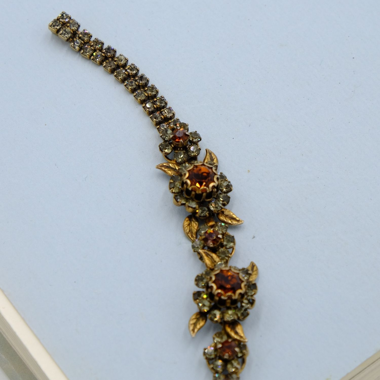 Vintage Flower Rhinestones Bracelet 1960s