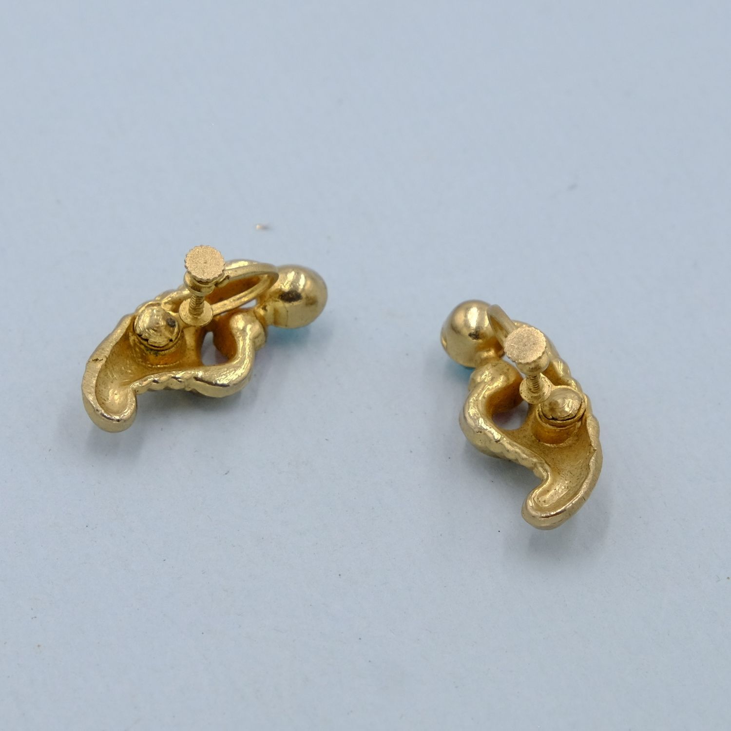Antique Cornucopia Screw-backs Earrings 1930s
