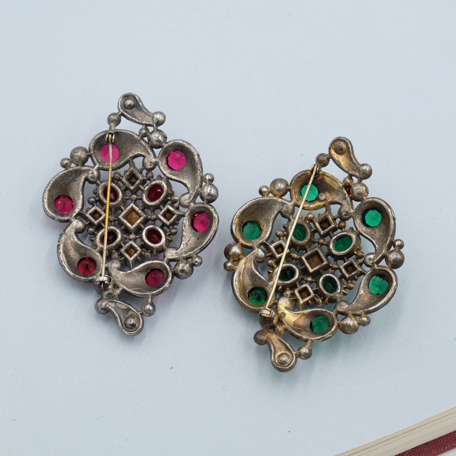Antique Double Brooches Red and Green 1930s