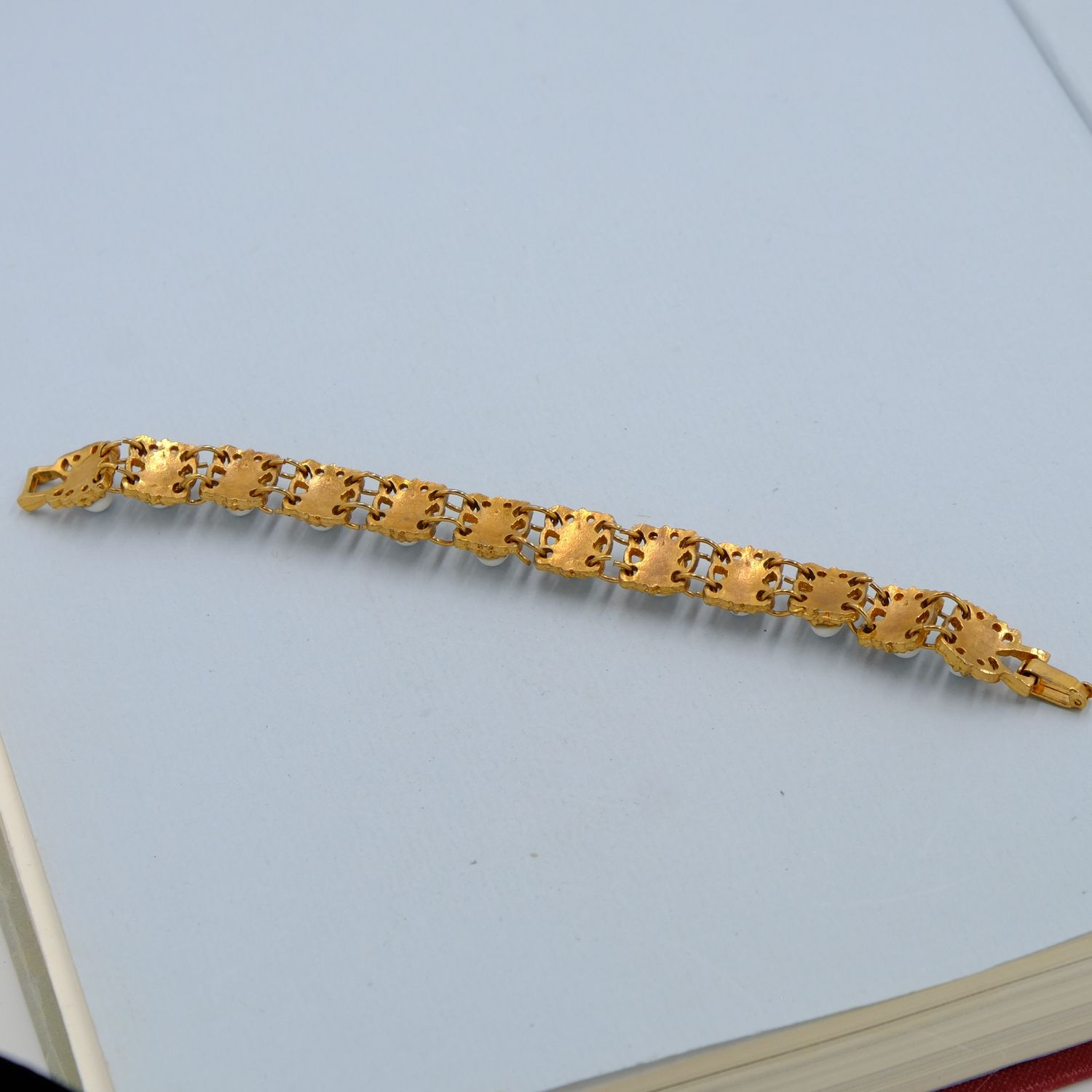 White Robin Egg gold tone bracelet 1970s