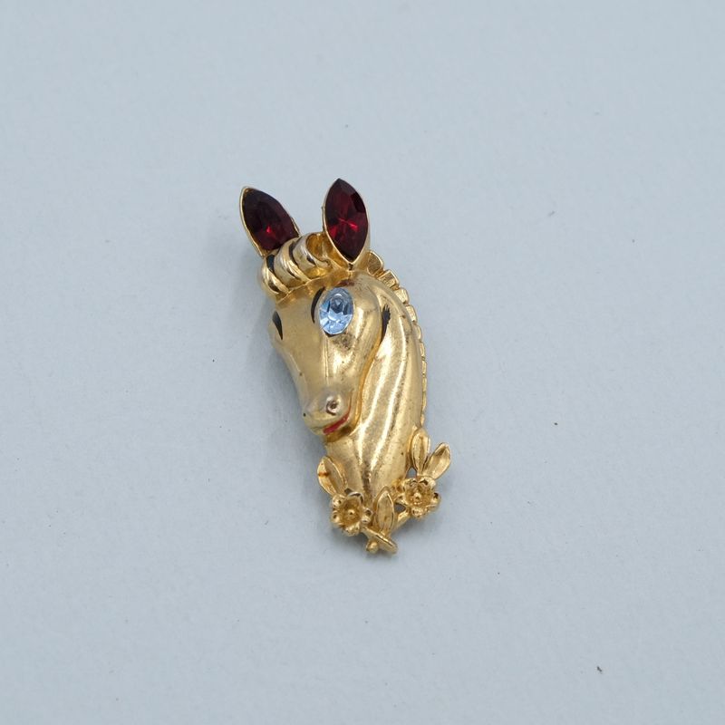 Vintage Coro Horse Head Dress Clip 1940s