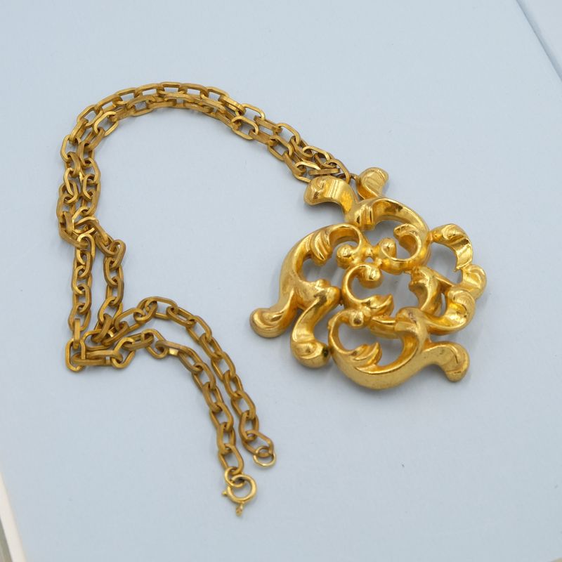 Vintage Statement Pendant by Zentall