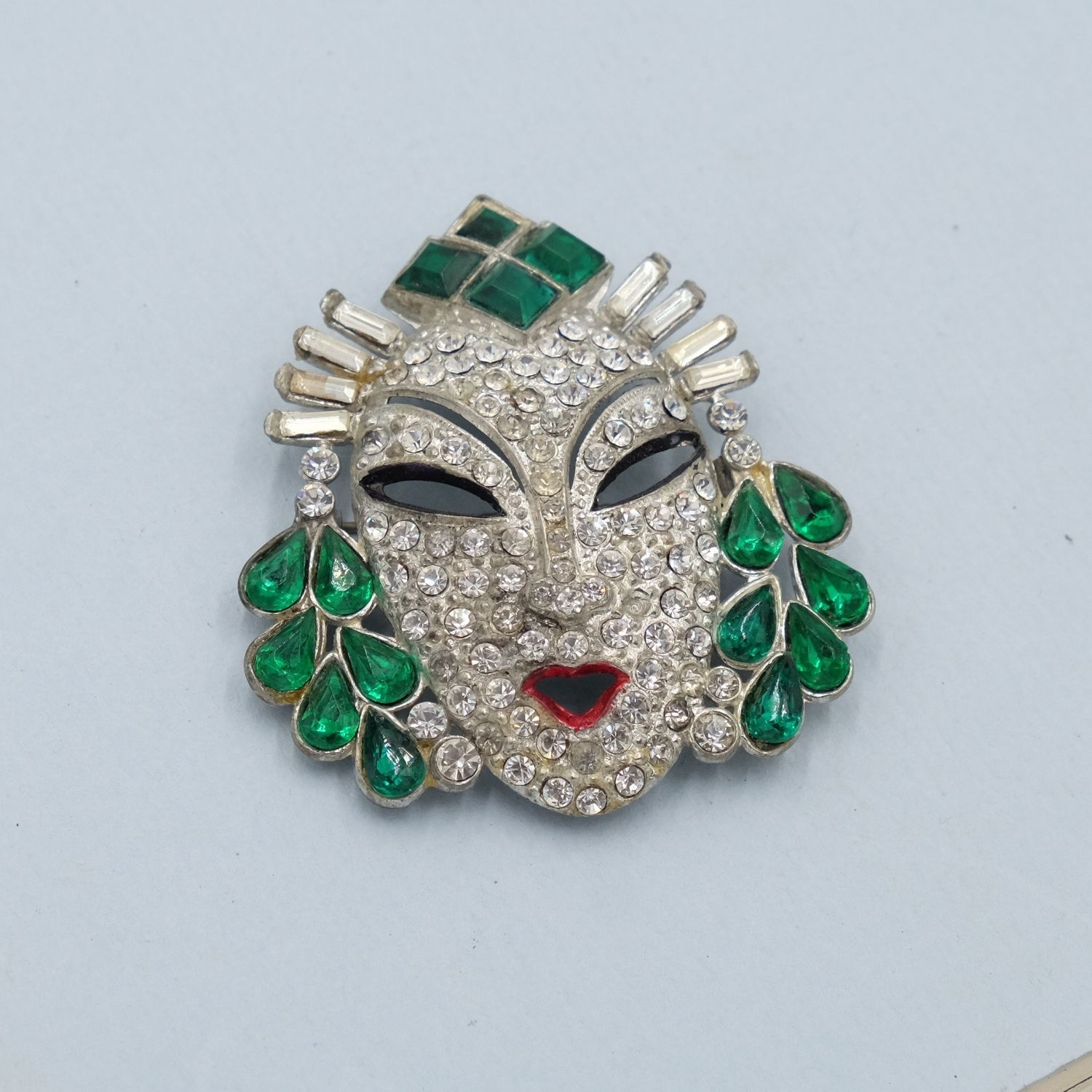 Vintage Reinad Face Mask Brooch 1930s