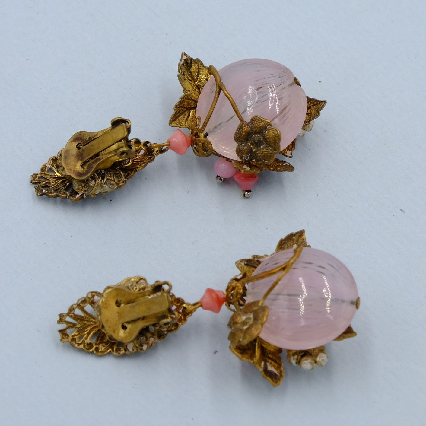 Vintage Pink Glass earrings 1960s