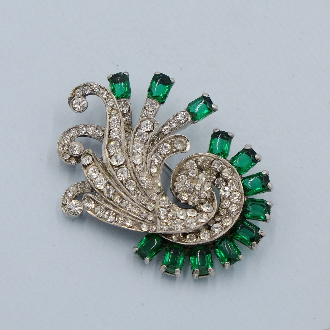 Vintage Sterling Green Rhinestones Brooch 1940s