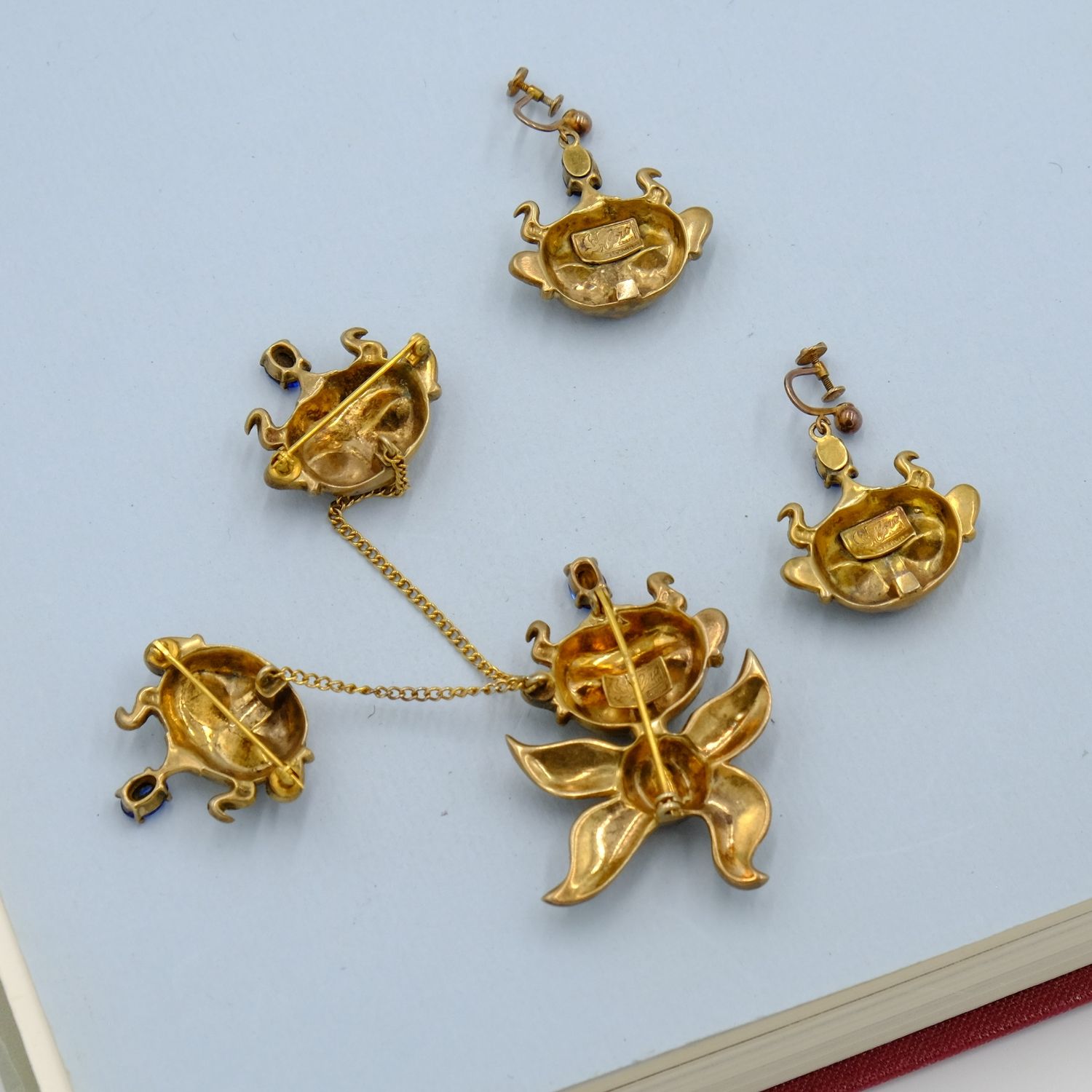 Coro &quot;Pixie&quot; by Adolph Katz Brooch and Earrings Set 1947