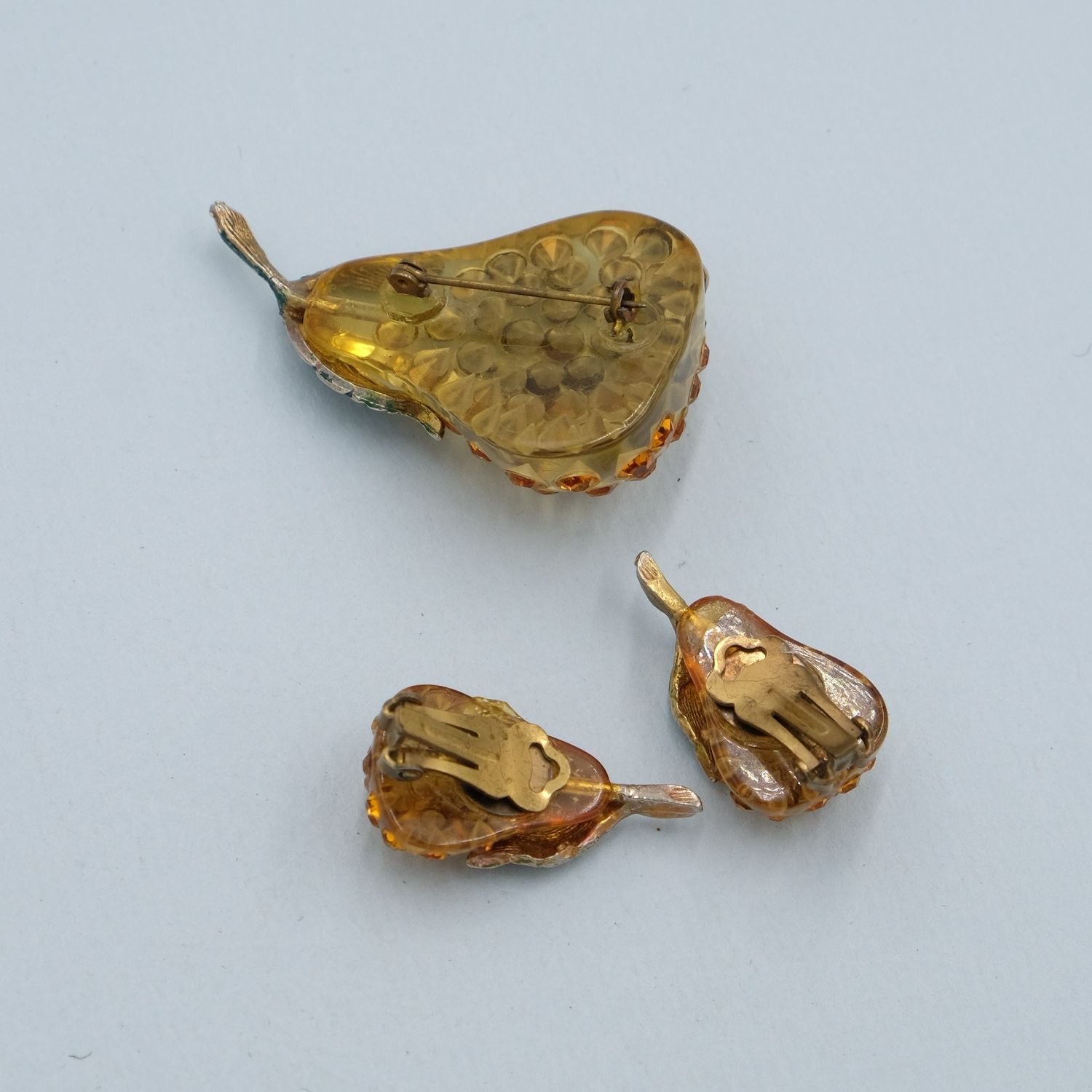 Vintage Western Germany Lucite Pear brooch and earrings set 1960s