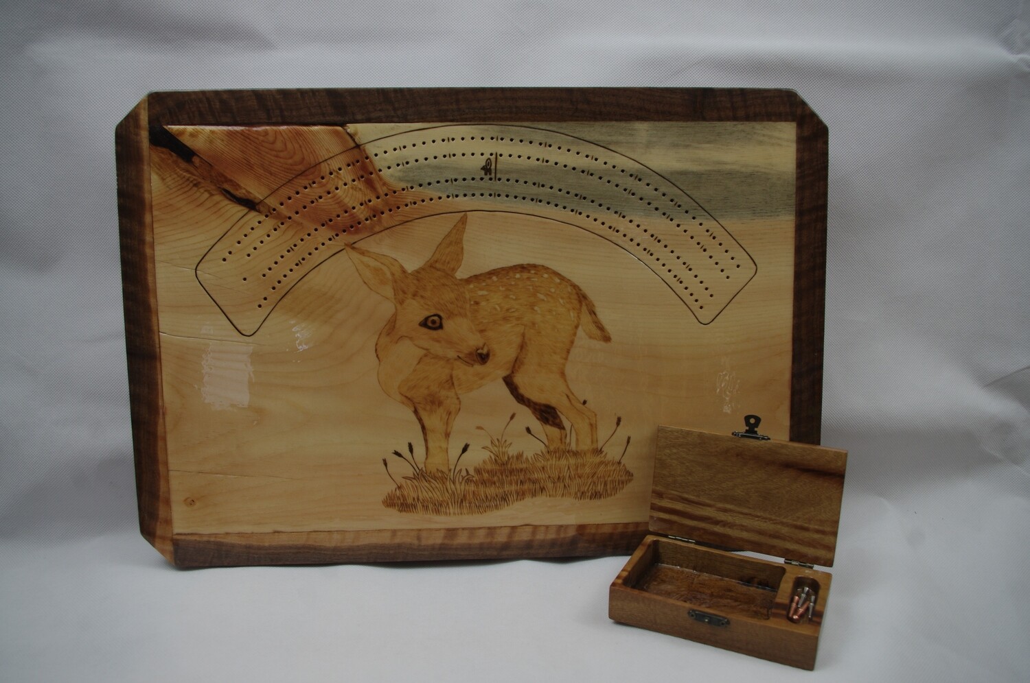 Whitetail Fawn Cribbage Board with Card & Peg Box