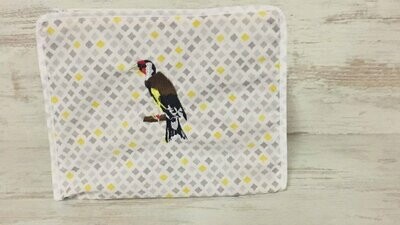 FUNDA BORDADO JILGUERO C1