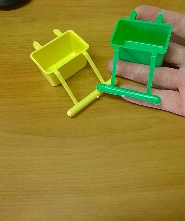 COMEDERO DE PASTA DE CRIA PORTASALES 2 UNIDADES