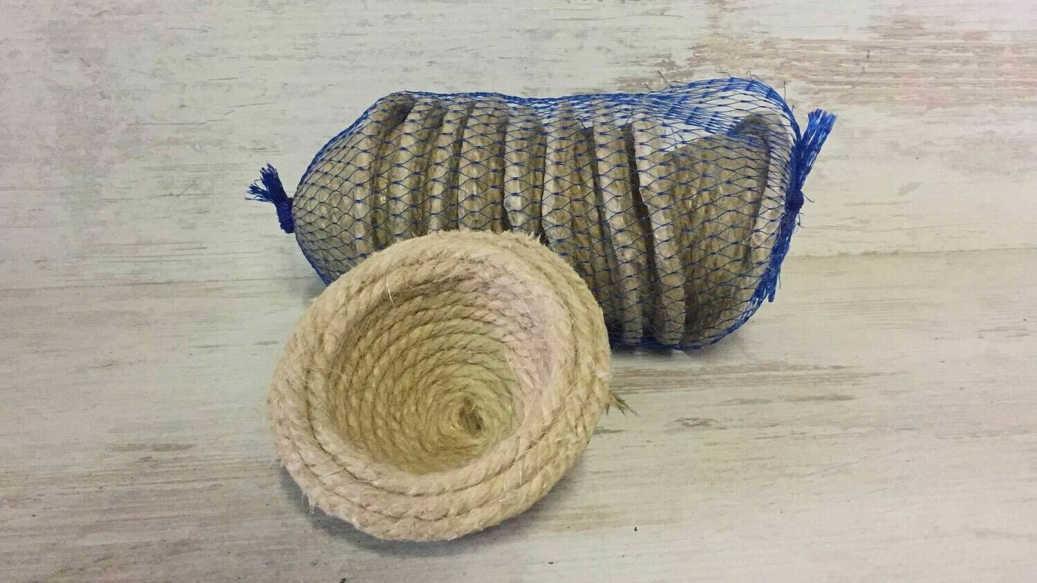 Nido Cañamo Cardenalito 7 cm