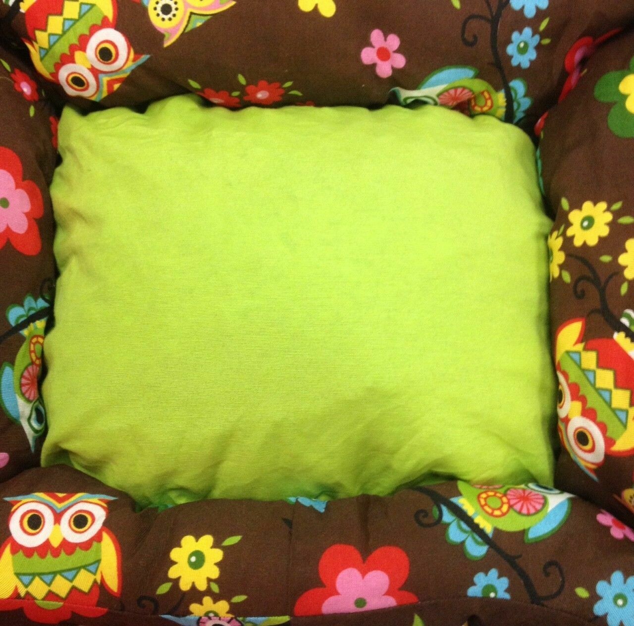 CAMA CUNA DE PERRO Y GATO 60X50CM ACOLCHADA VERDE BUHO
