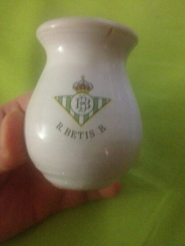 BEBEDERO OLLETA CERAMICO ESCUDO R BETIS SILVESTRISMO