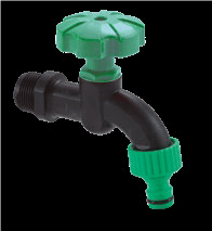 Grifo jardín 3/4” caja display
