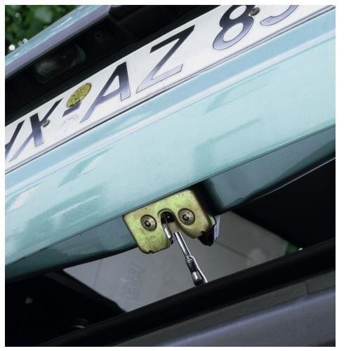 Gancho para ventilaci�n del maleteroGANCHO VENTILACI�N