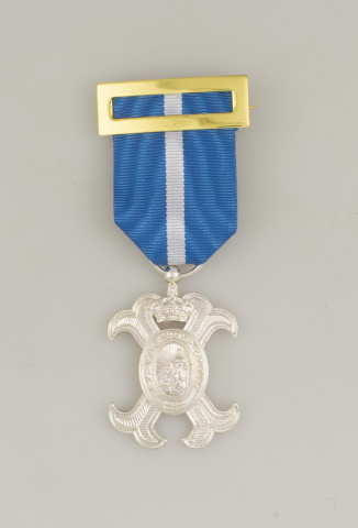 Medalla Orden Merito Civil Cruz Plata