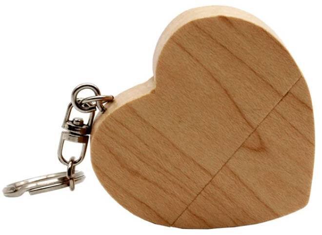 MEMORIA USB MADERA CORAZ�N 8GB EN CAJA
