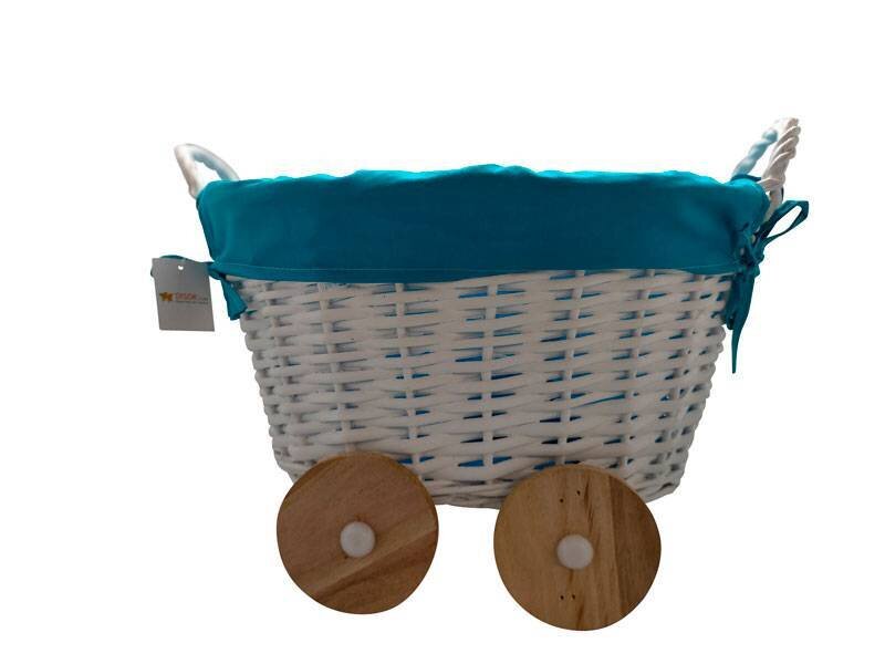 CESTA DE MIMBRE EN FORMA DE CARRITO AZUL