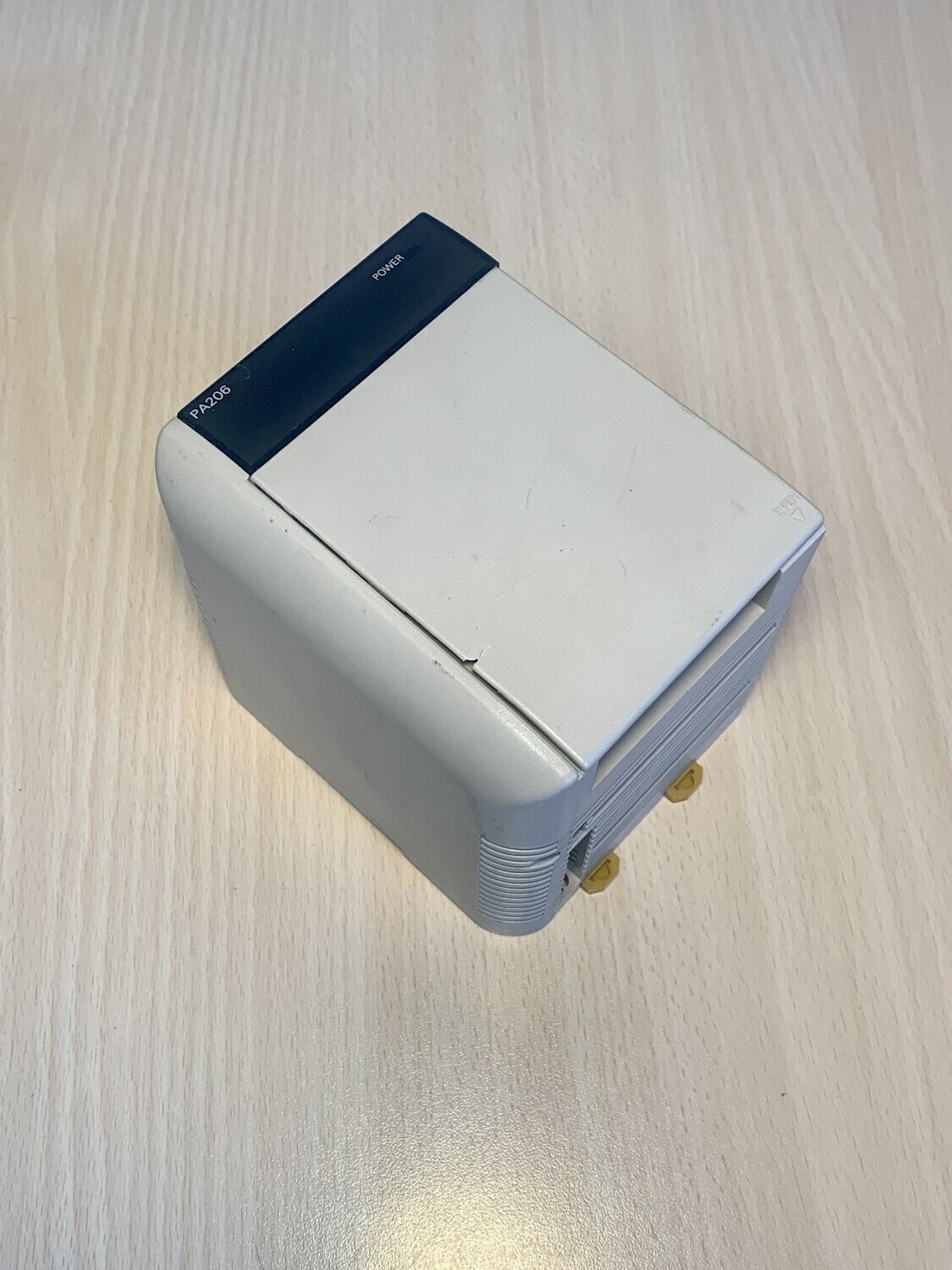 Omron cqm1 pa206