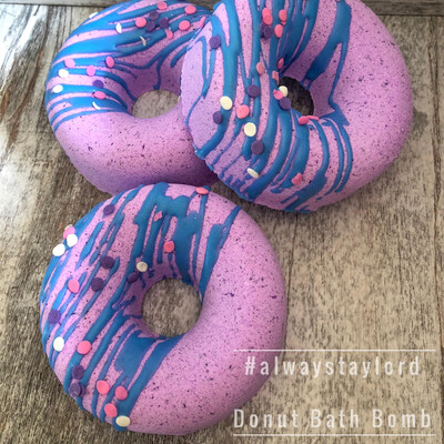 Bath Bomb | Donut w/Drizzle