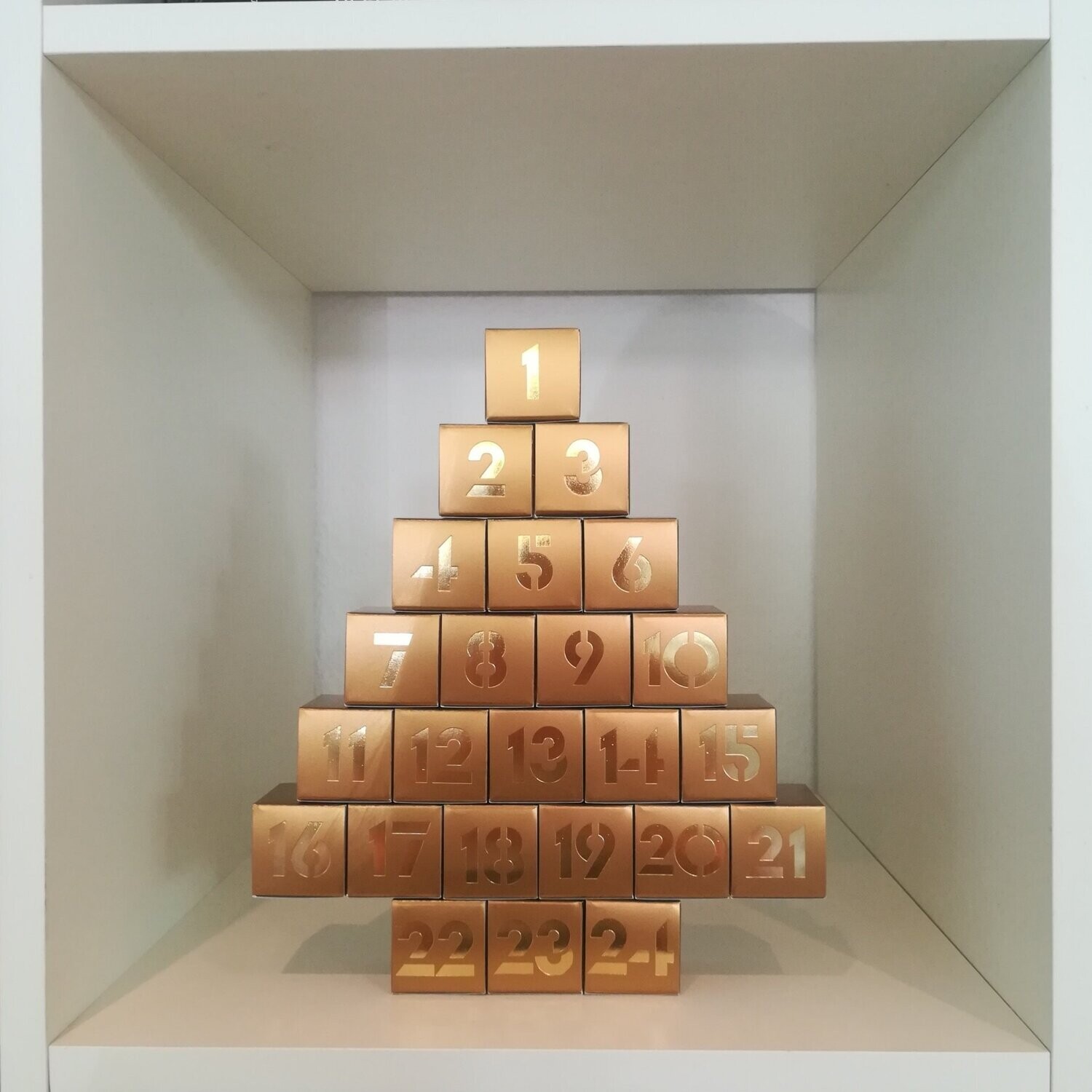 Adventskalender [Gold] mit 24 Pralinen - ohne Alkohol