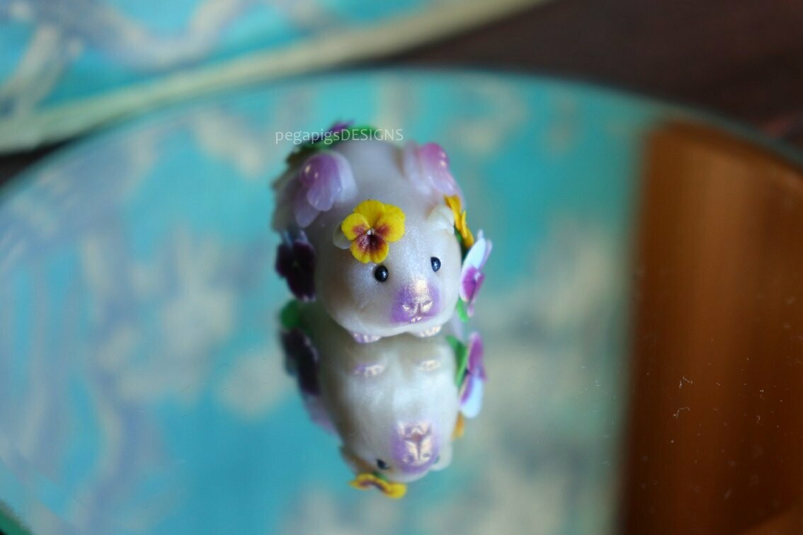 Pearl Pegapiggy "Pansy"