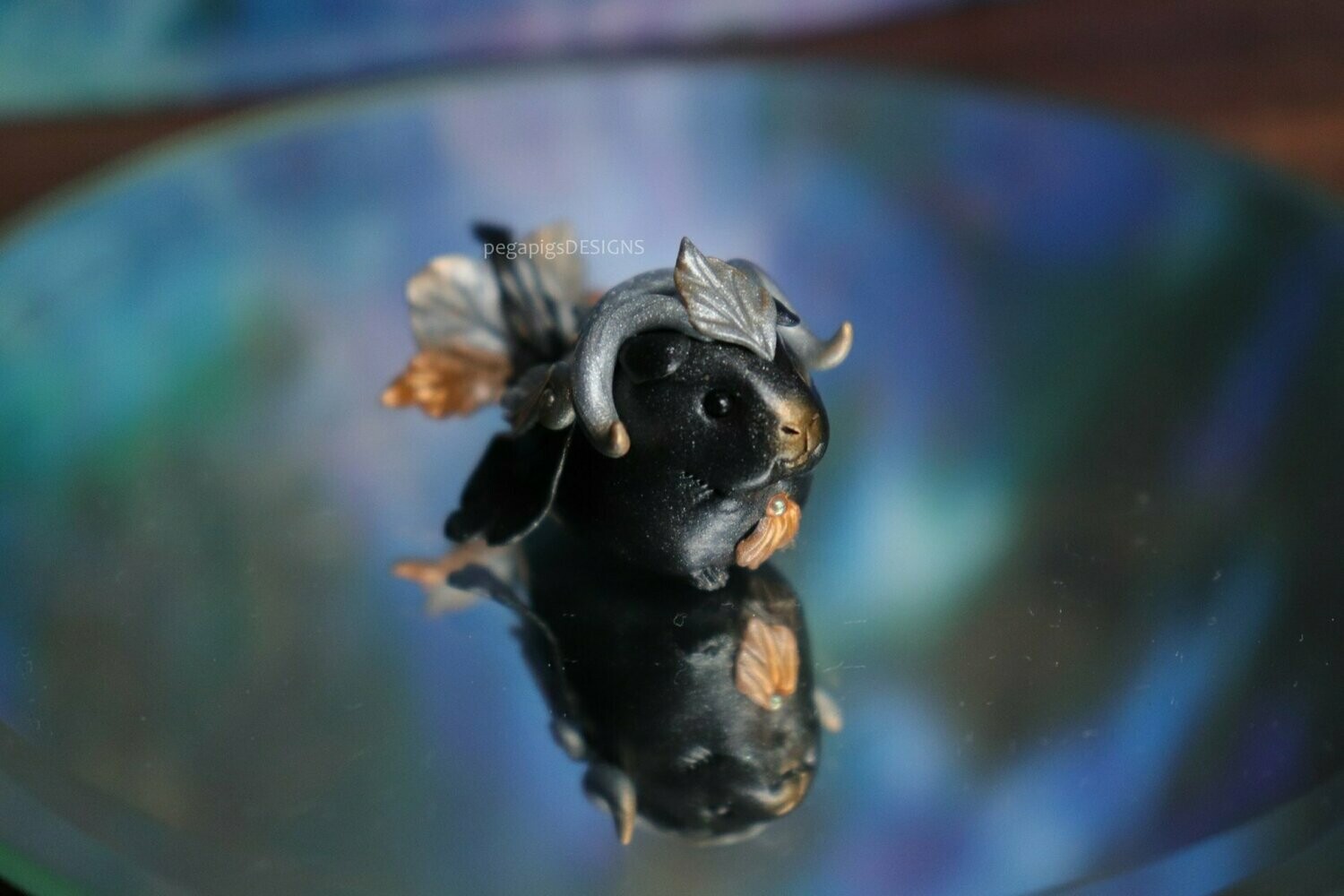 Mermapig black/silver/orange