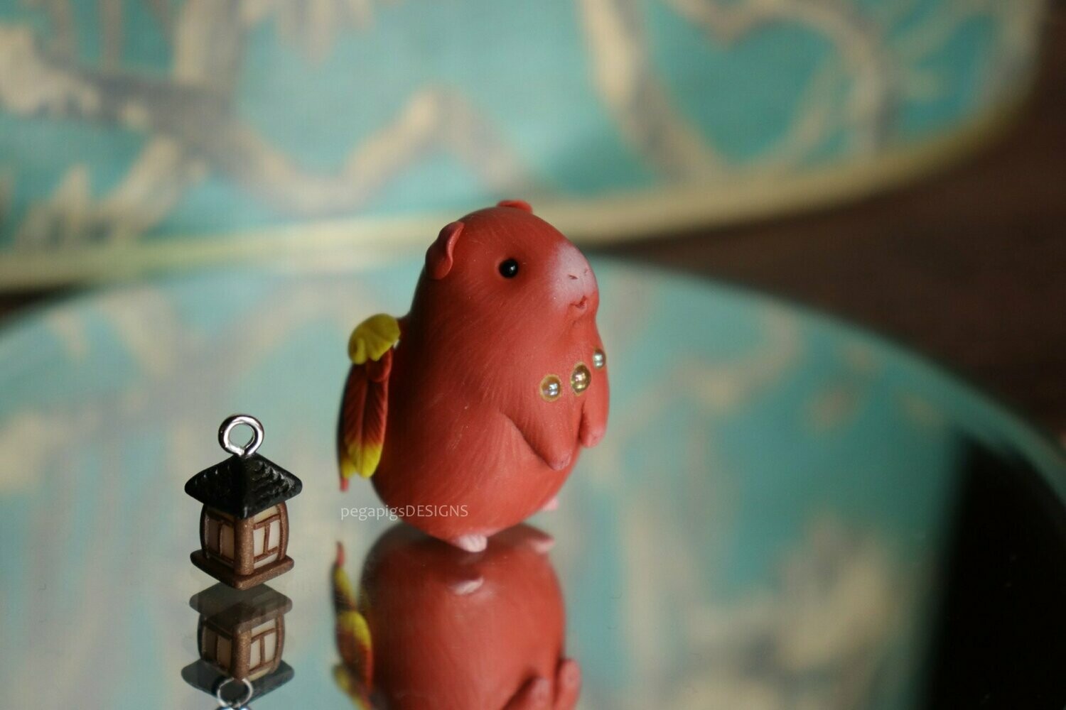 Pegapiggy with lantern