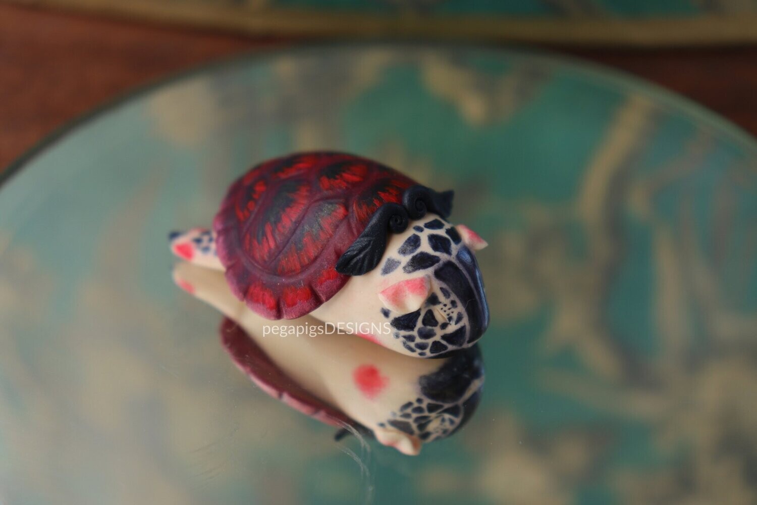 Guinea Turtle - Sleepy Red Sky
