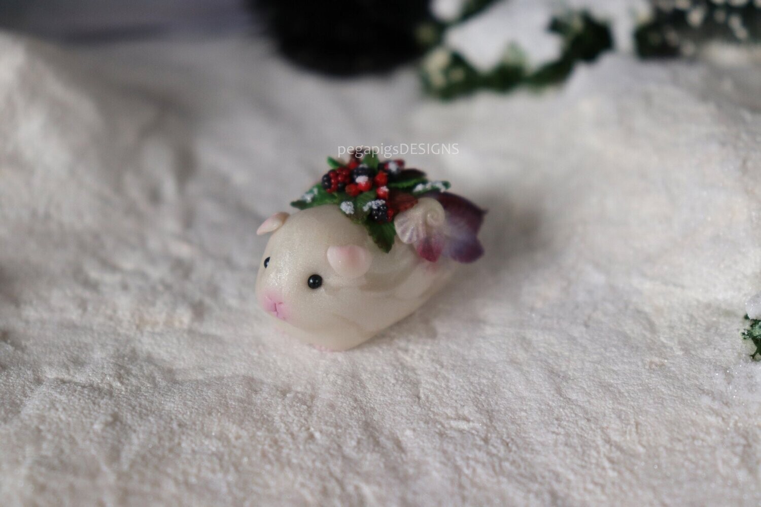 Pearl Pegapiggy - Winter Berry