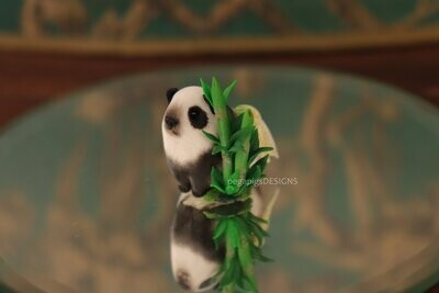Panda pegapiggy with bamboo