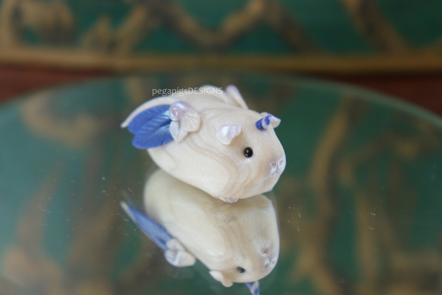 Pearl Unicorn Pegapiggy - Violet Blue