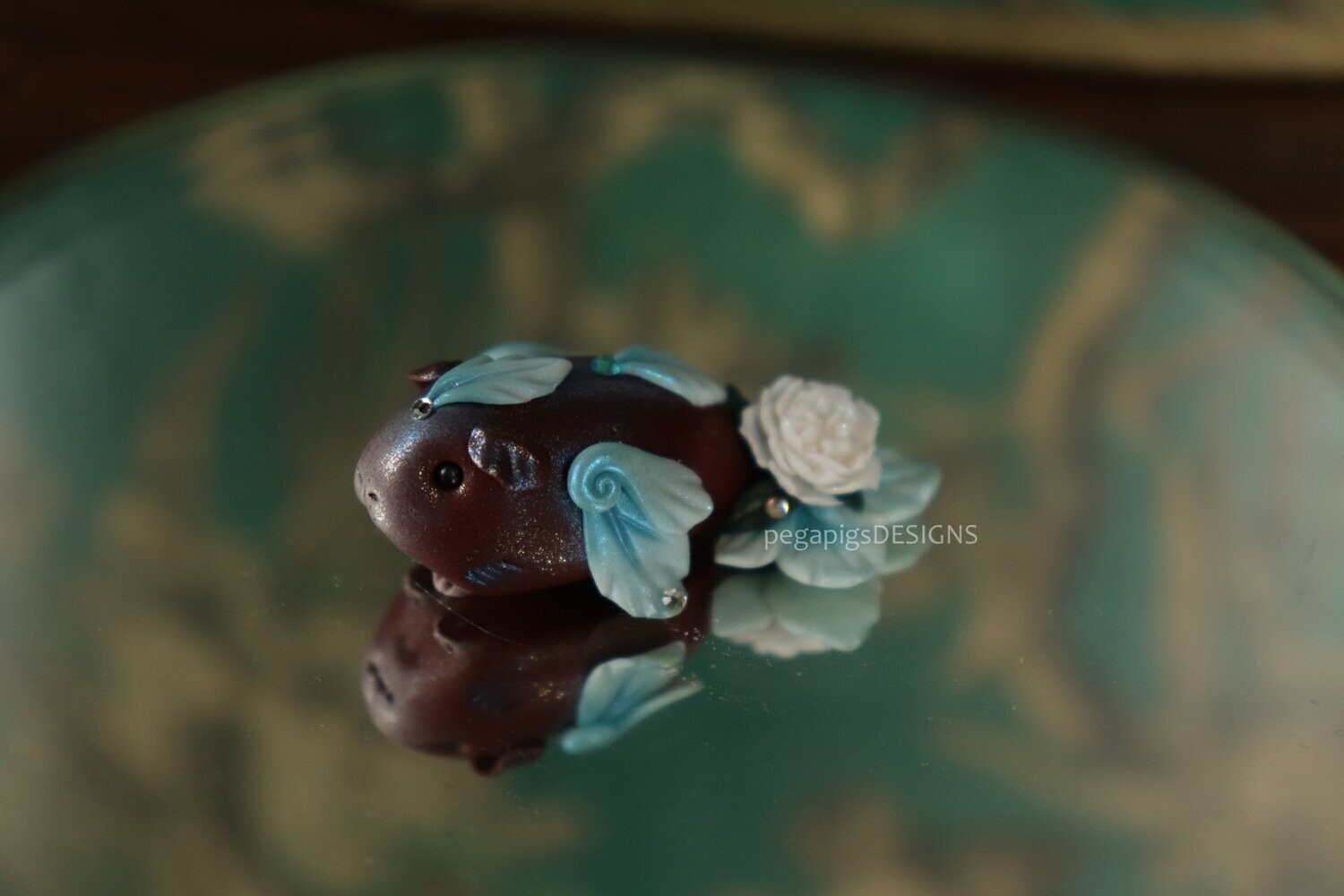 Peony mermapig brown/blue