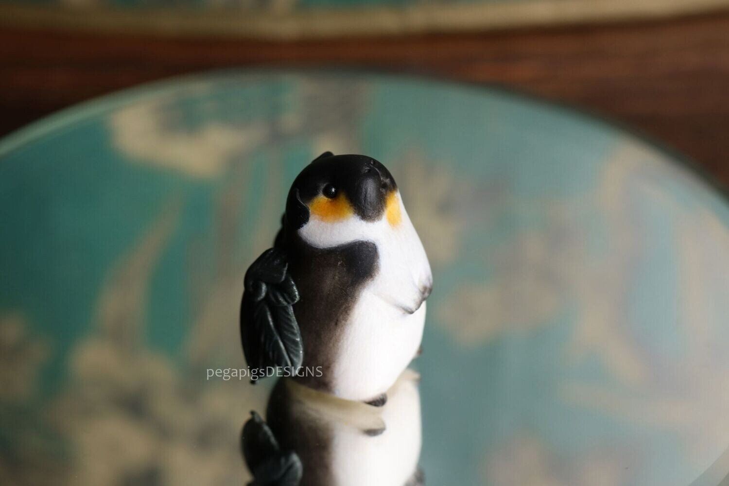 Standing Pengapig