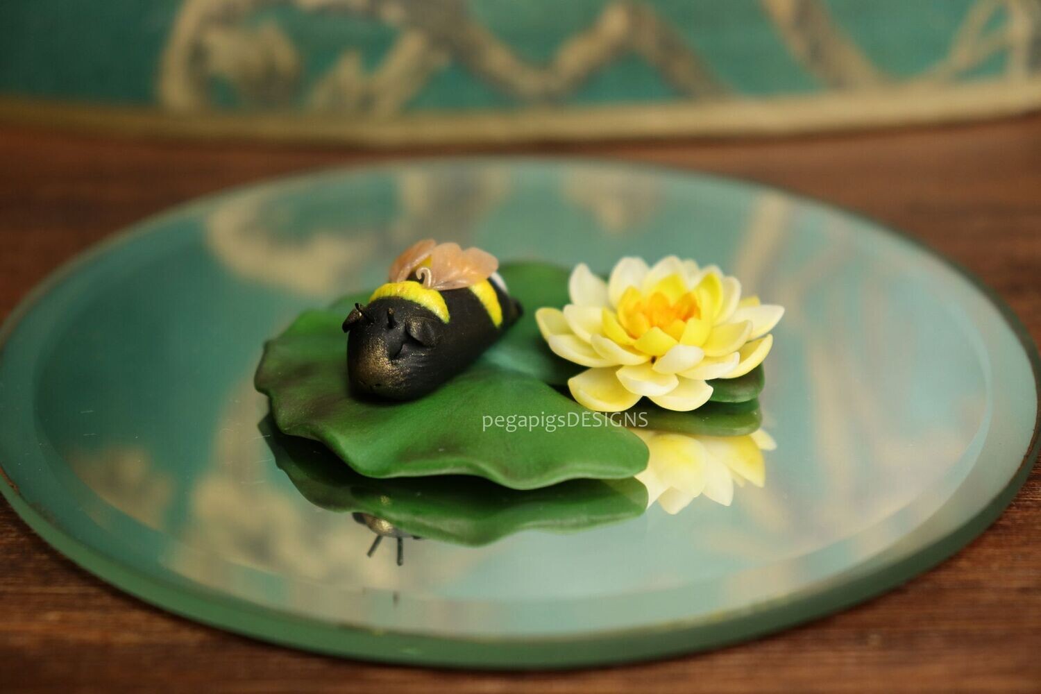 Bumblepig - Yellow Water Lily