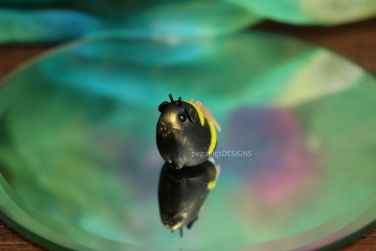 #17 Bumblepig Sitting