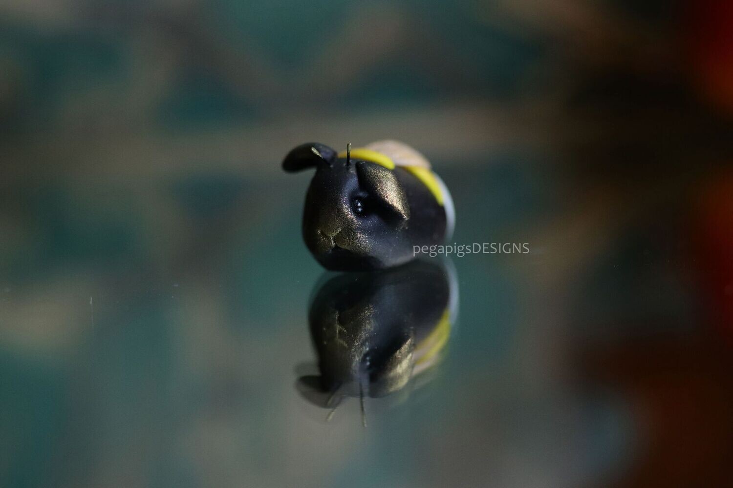 WeeBun Bumblebee