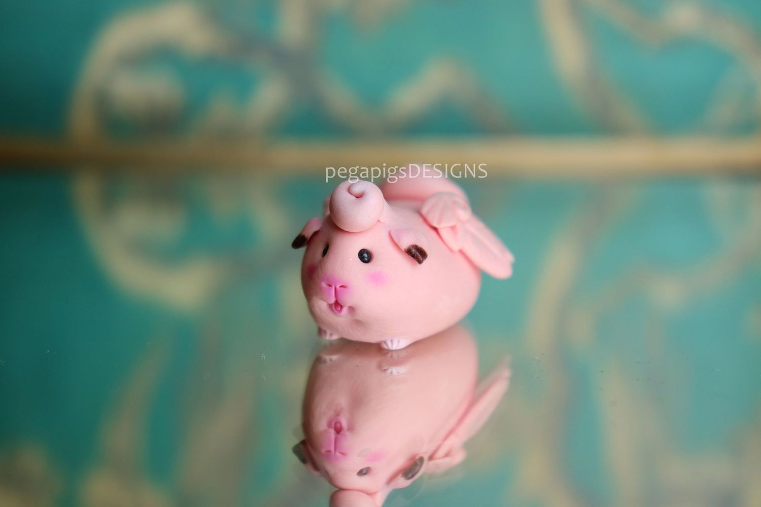 Marshmallow - pegapiggy figurine
