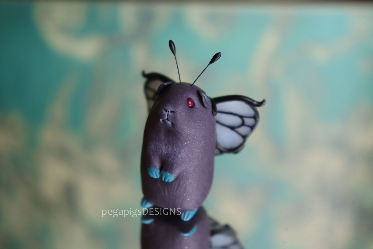 Purple Butterfly - pegapiggy figurine