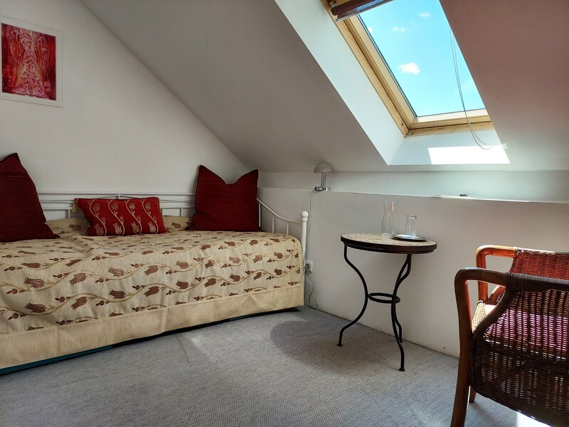 14.-17.5.2026 Zimmer Lichtgold für Dana