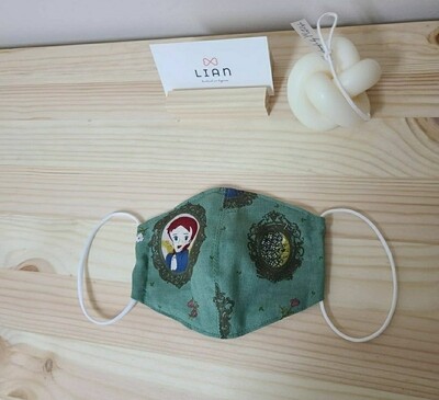 Handmade mask _Anne green