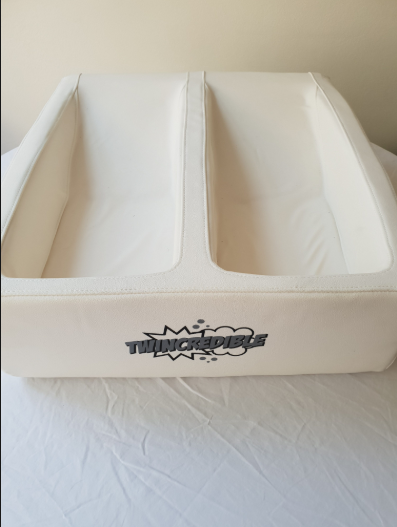 Twincredible feeding pillow