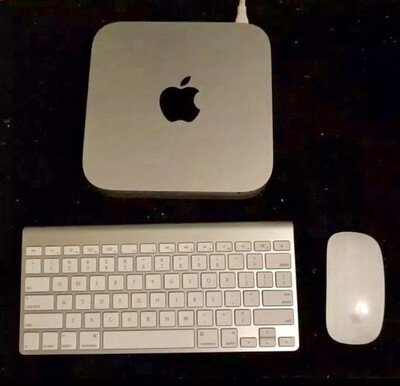 *Apple Mac Mini*