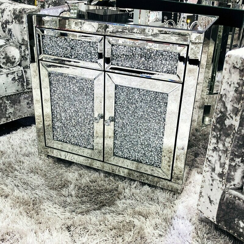 Vegas Diamond Crush Mirrored Sideboard