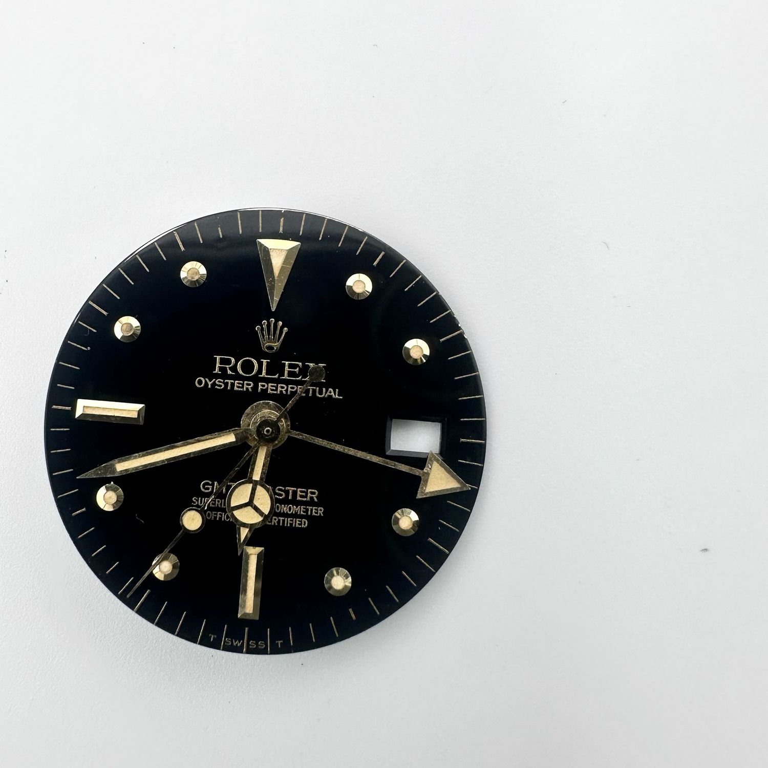 Genuine Rolex GMT 1675 Black Tritium Nipple Dial And Hands Cal 1575 40mm Two Tone GMT 1675