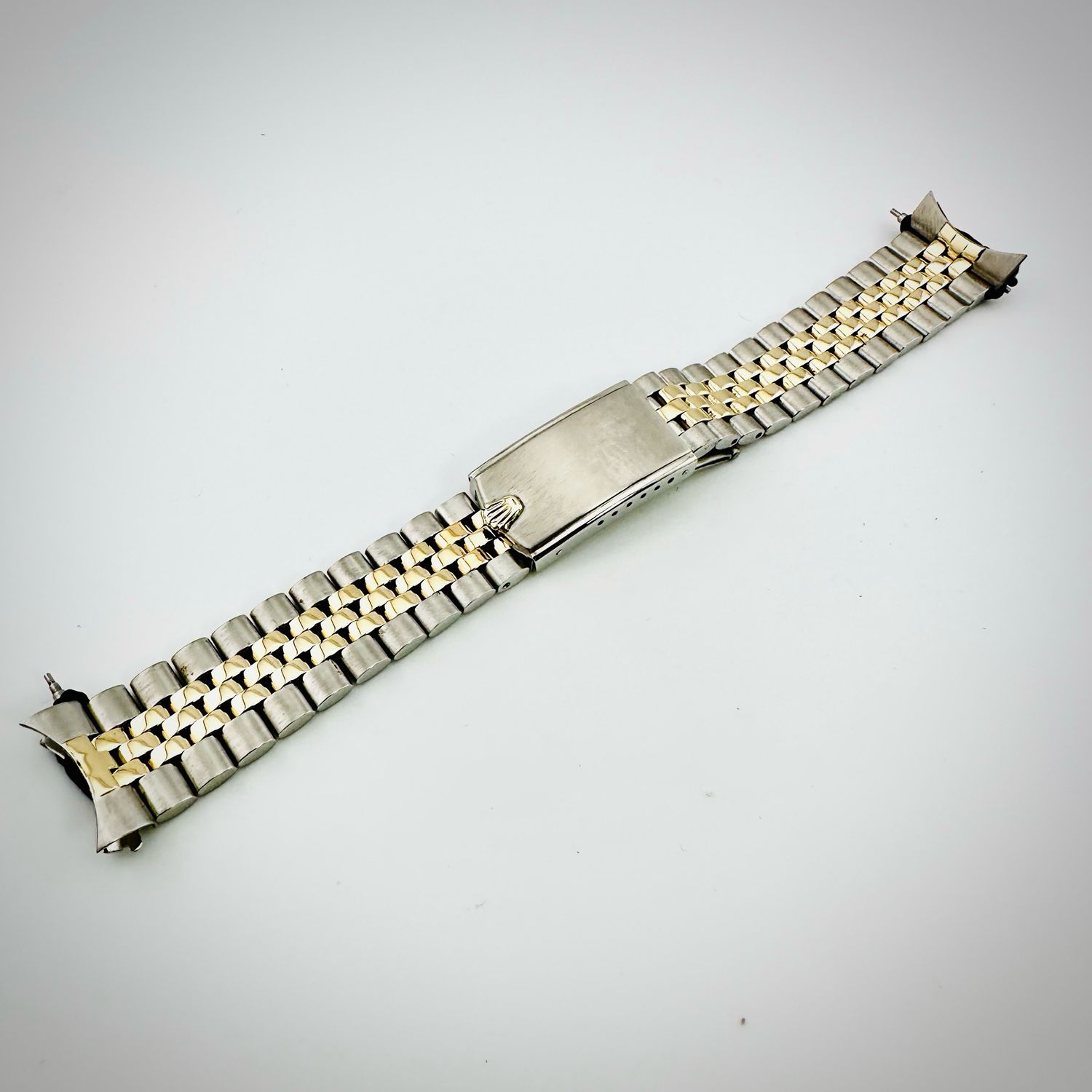 20MM Rolex 14K/SS USA Oval Jubilee Includes End pieces 22 Links &amp; End pieces