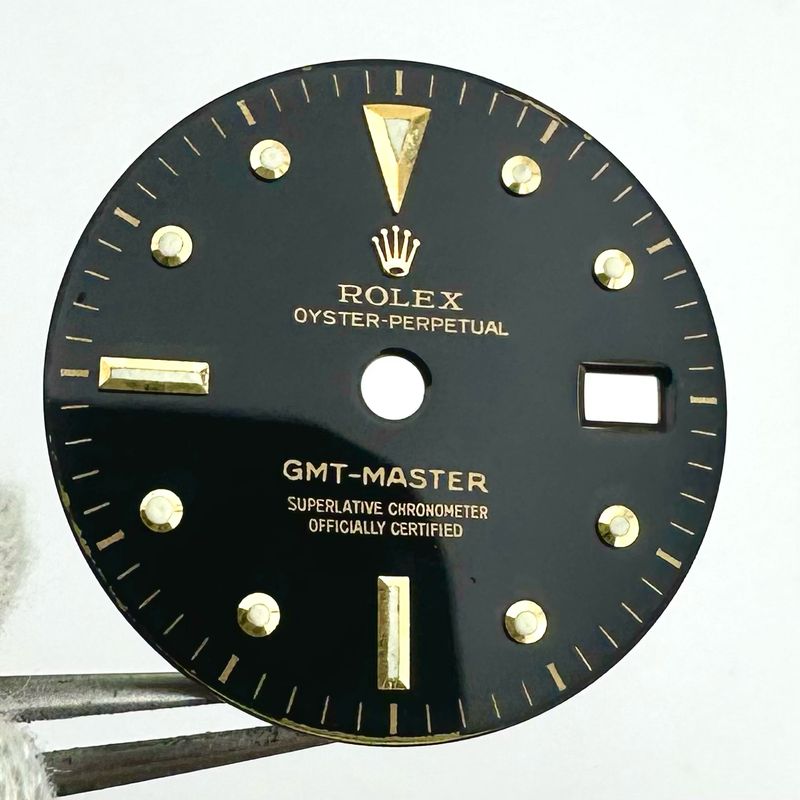 Genuine Rolex GMT 1675 Black Tritium Nipple Dial Cal 1575 40mm Two Tone GMT 1675 DL29
