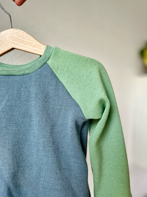 Woll-Sweater / leichter Wollpullover mit Raglan (Minze-Platinblau)