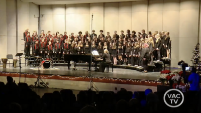 SAHS Holiday Choir Concert : December 18, 2023 6:30pm Featuring: 9th Grade Choirs, Chamber Choir (DVD/BR)