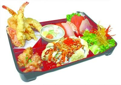 Sashimi & Sushi Box (Crazy Boy Roll)